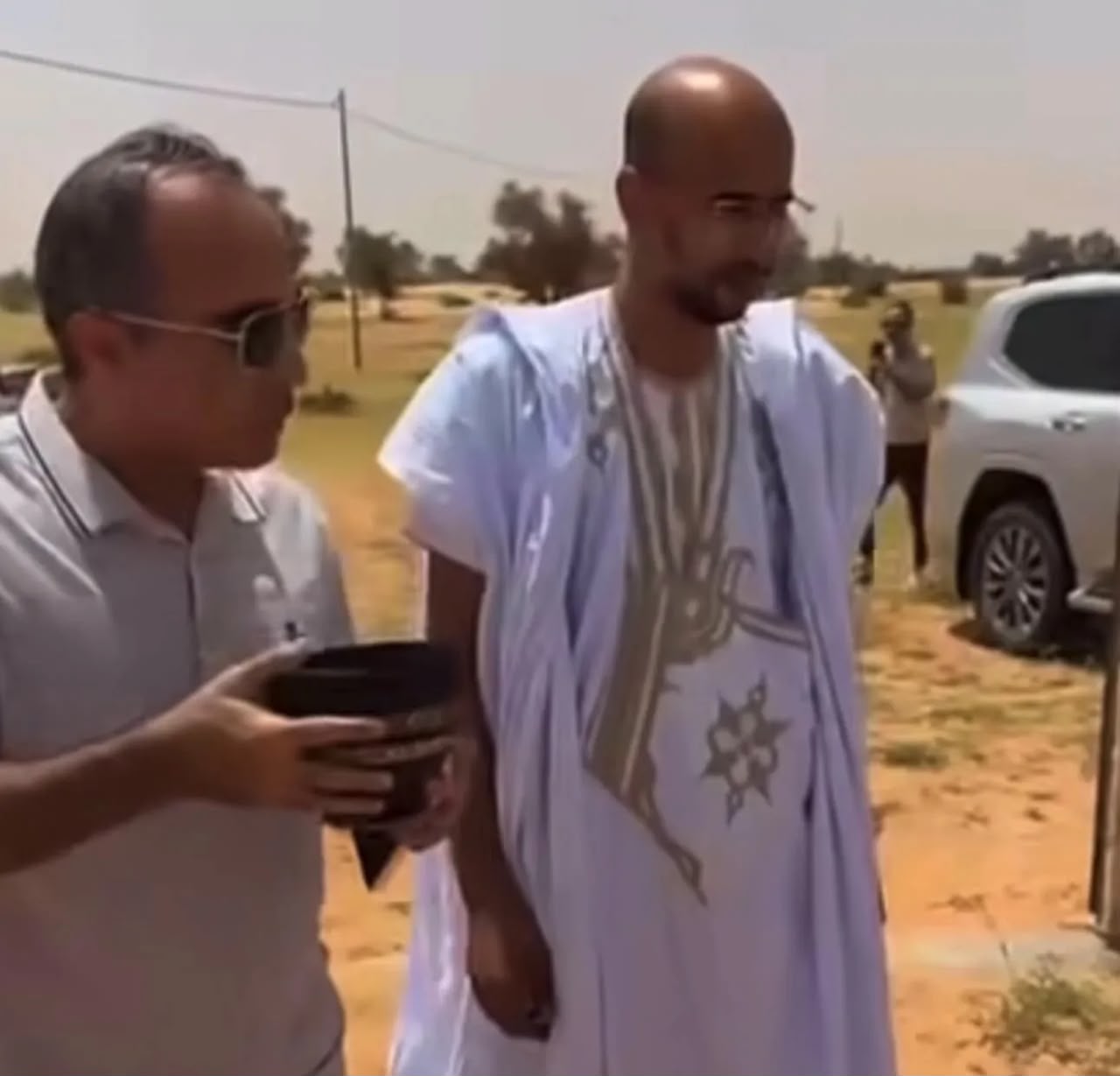 بوسديره الدرك يقتاد ثلاثة اشخاص بعد دعوة رجال اعمال ايرانيين